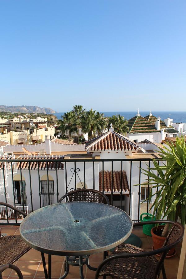 Playa Burriana, Tva Terasser, Havsutsikt, Pool Nerja Exterior foto